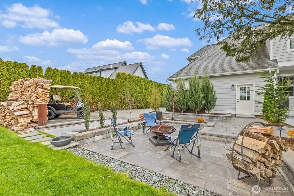 449 Island Green Way Lynden WA 98264