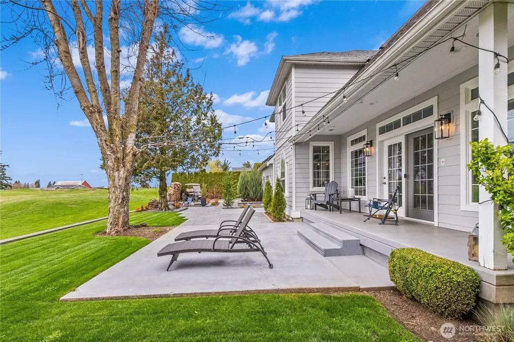 449 Island Green Way Lynden WA 98264