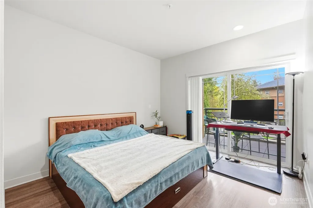 1000 Cabin Creek Lane SW Issaquah WA 98027