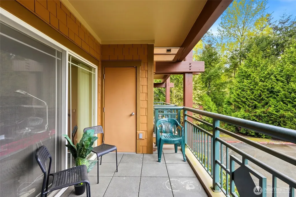 1000 Cabin Creek Lane SW Issaquah WA 98027