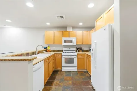 1000 Cabin Creek Lane SW Issaquah WA 98027