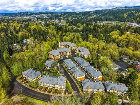 1000 Cabin Creek Lane SW Issaquah WA 98027