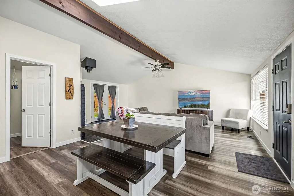 12211 109th Avenue Ct E Puyallup WA 98374