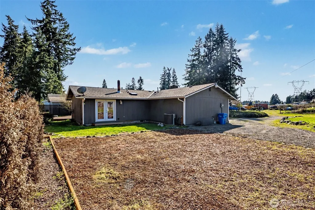 12211 109th Avenue Ct E Puyallup WA 98374