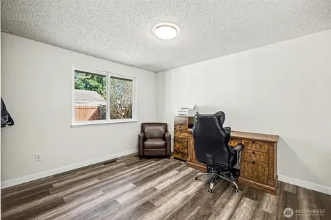 12211 109th Avenue Ct E Puyallup WA 98374