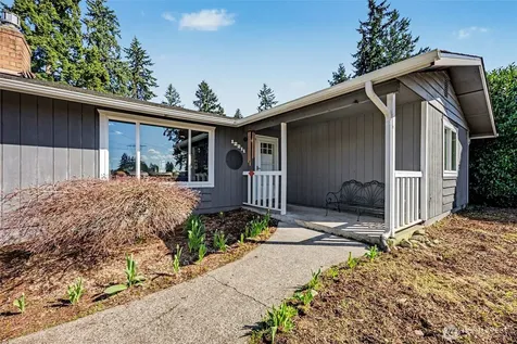 12211 109th Avenue Ct E Puyallup WA 98374