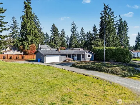 12211 109th Avenue Ct E Puyallup WA 98374
