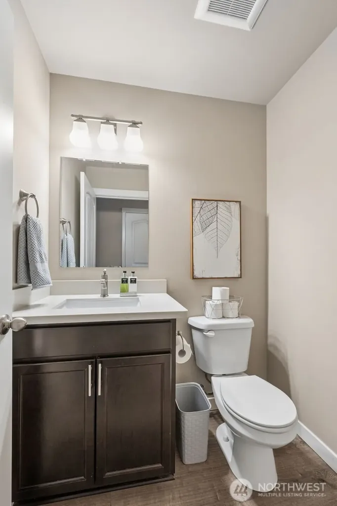320 E Road Of Tralee Shelton WA 98584