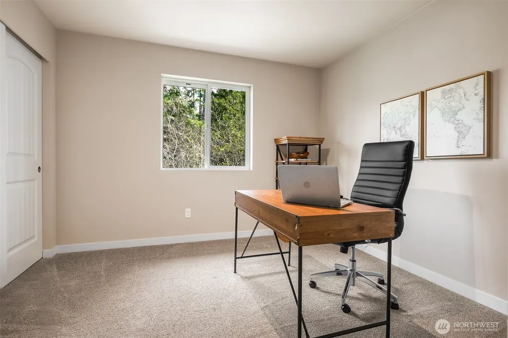 320 E Road Of Tralee Shelton WA 98584