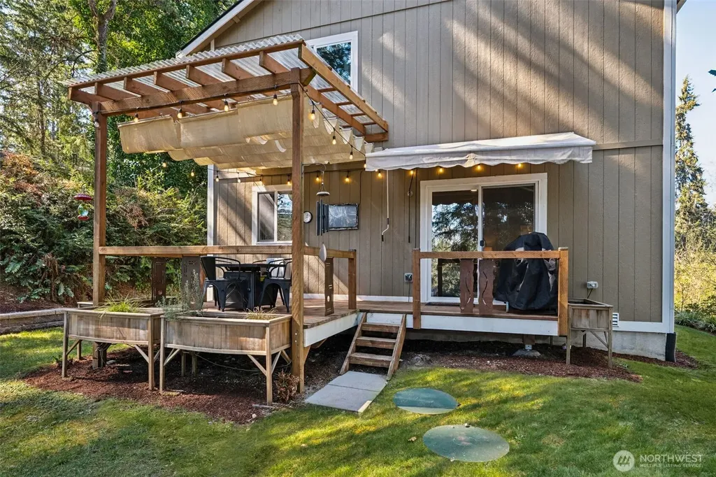 320 E Road Of Tralee Shelton WA 98584