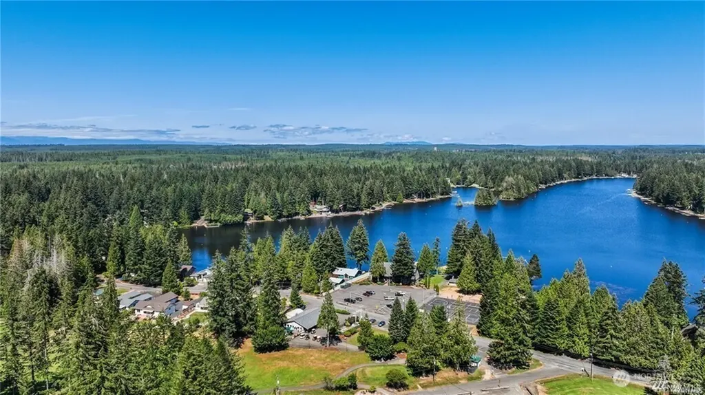 320 E Road Of Tralee Shelton WA 98584