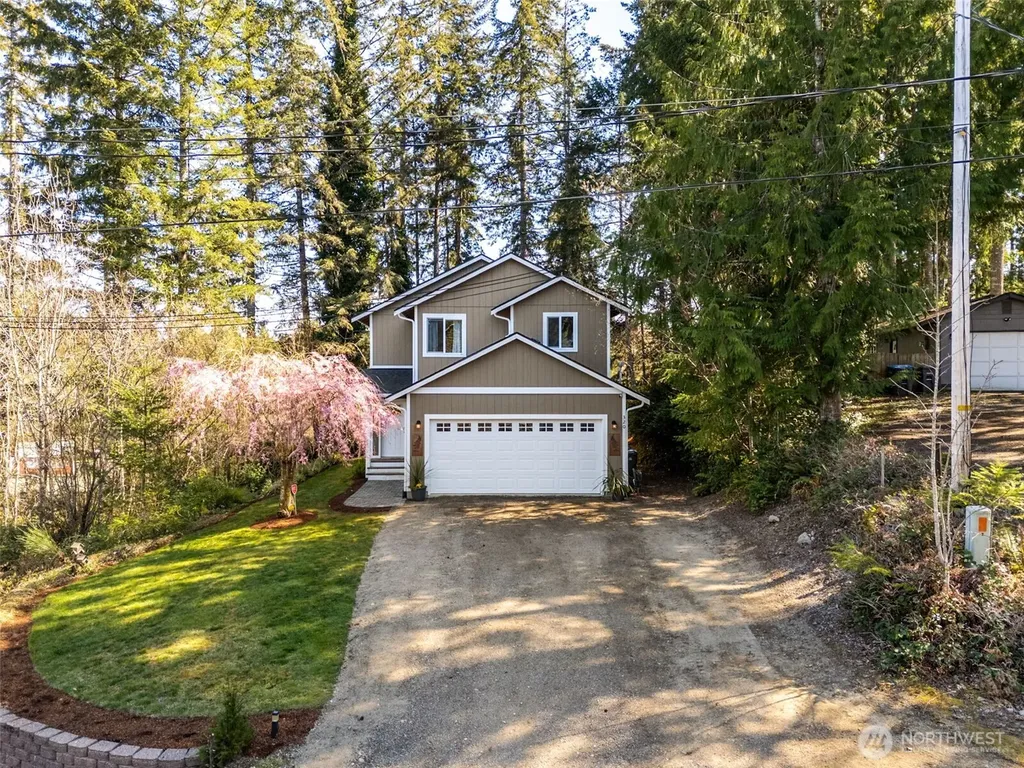 320 E Road Of Tralee Shelton WA 98584