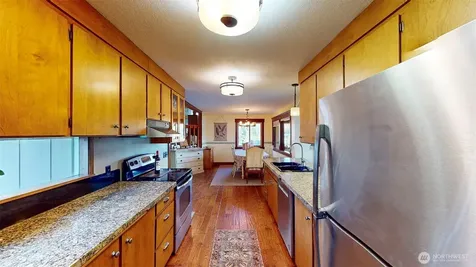 725 Okoma Drive Omak WA 98841