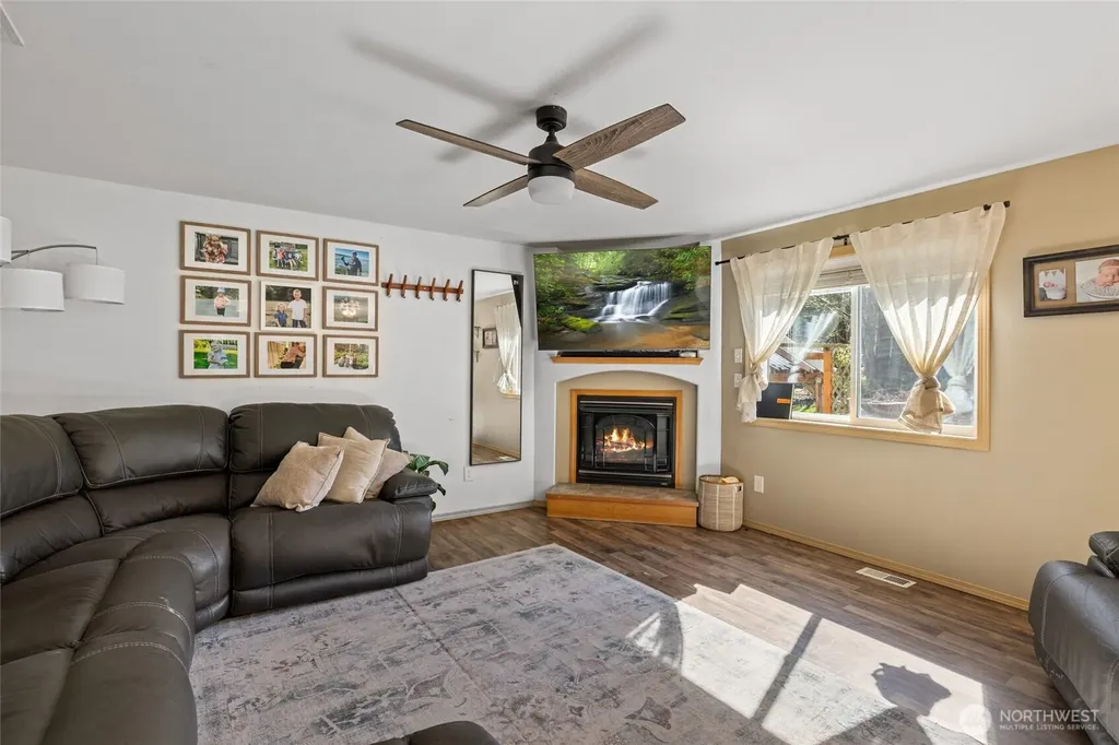 43610 Scenic River Court Concrete WA 98237