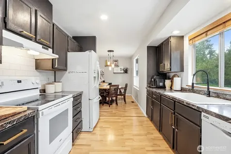 1705 90th Drive SE Lake Stevens WA 98258