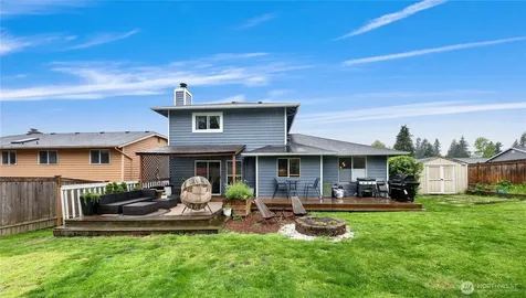 1705 90th Drive SE Lake Stevens WA 98258