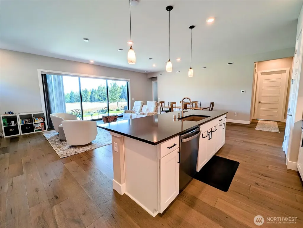15528 174th Avenue Ct E Bonney Lake WA 98391