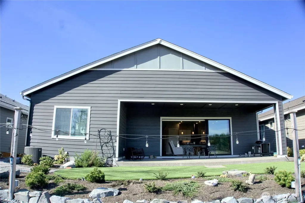 15528 174th Avenue Ct E Bonney Lake WA 98391