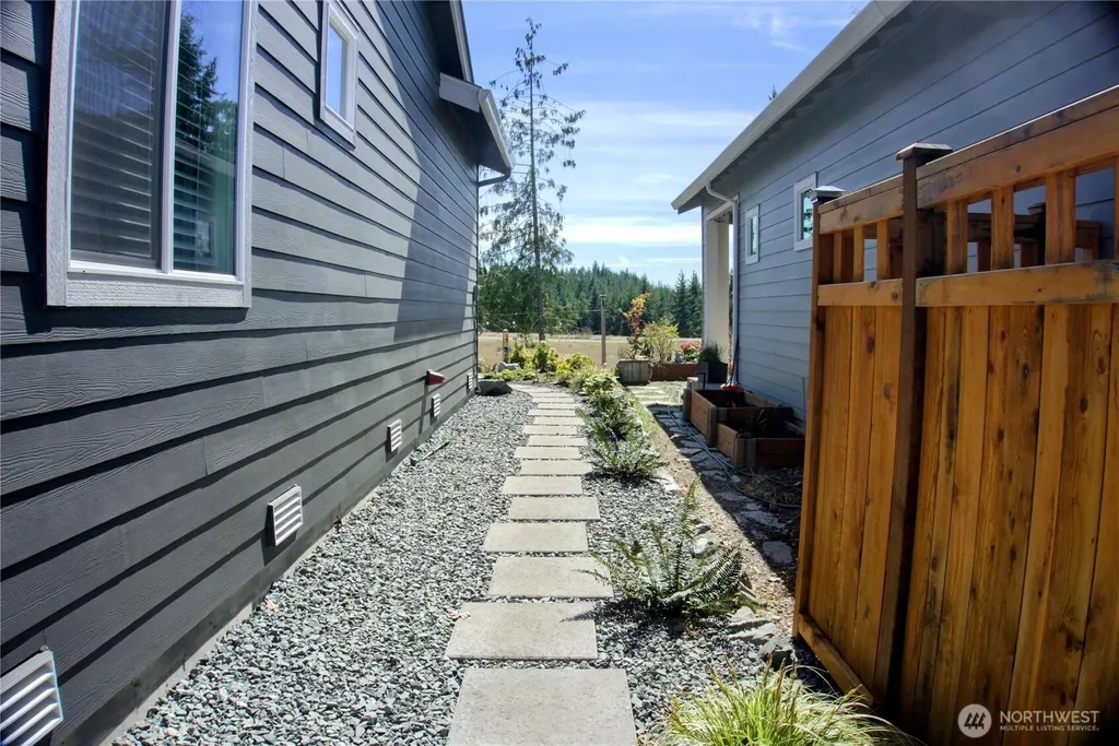 15528 174th Avenue Ct E Bonney Lake WA 98391