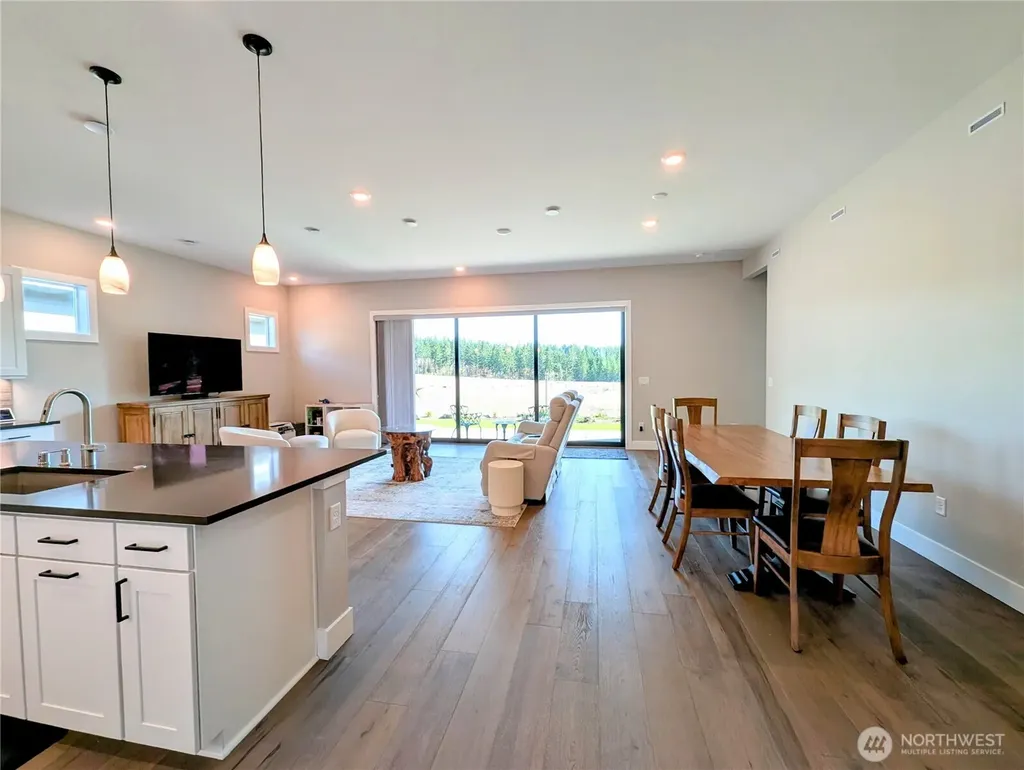 15528 174th Avenue Ct E Bonney Lake WA 98391