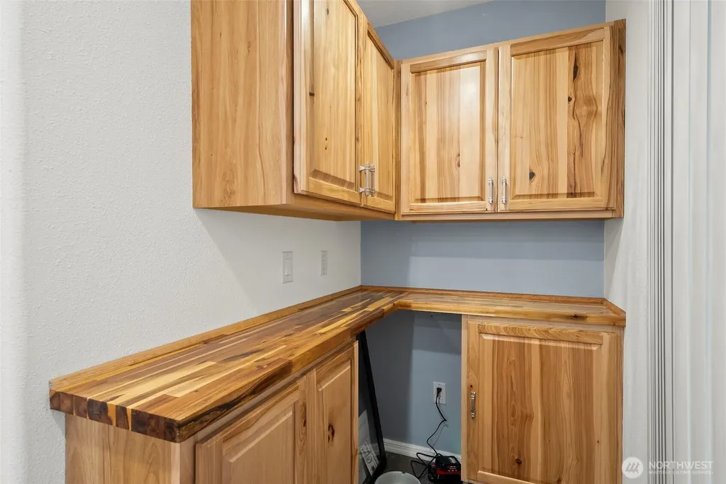1101 Turkey Road NW Olympia WA 98502
