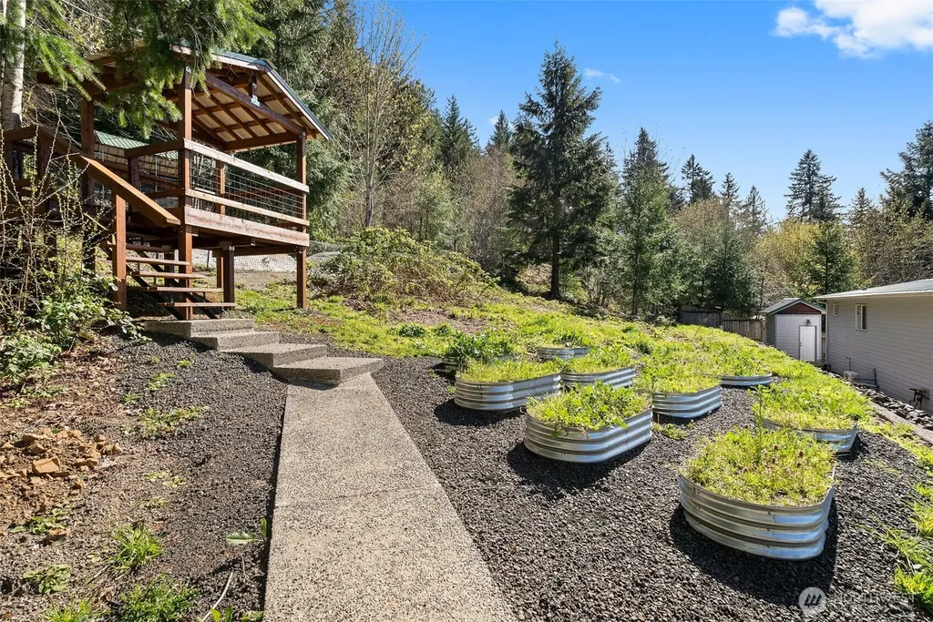 1101 Turkey Road NW Olympia WA 98502