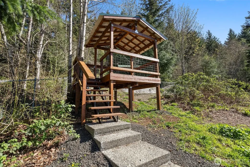 1101 Turkey Road NW Olympia WA 98502