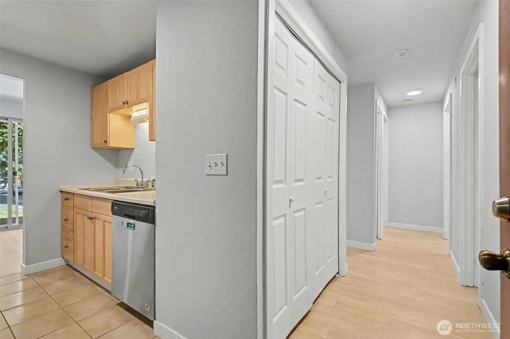 20030 66th Place W Lynnwood WA 98036