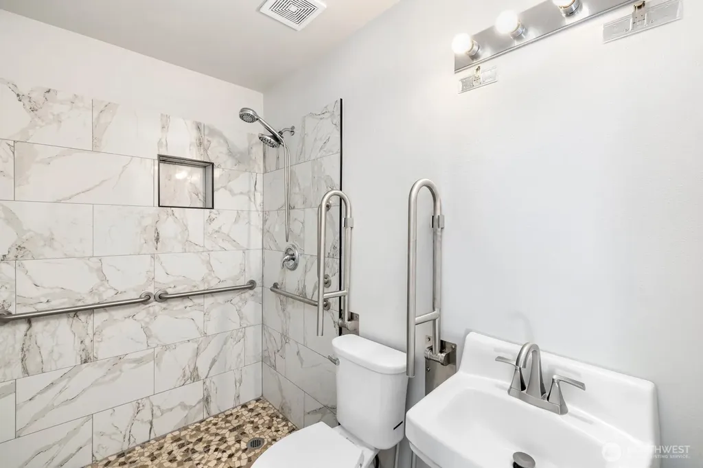 23008 56th Avenue E Spanaway WA 98387