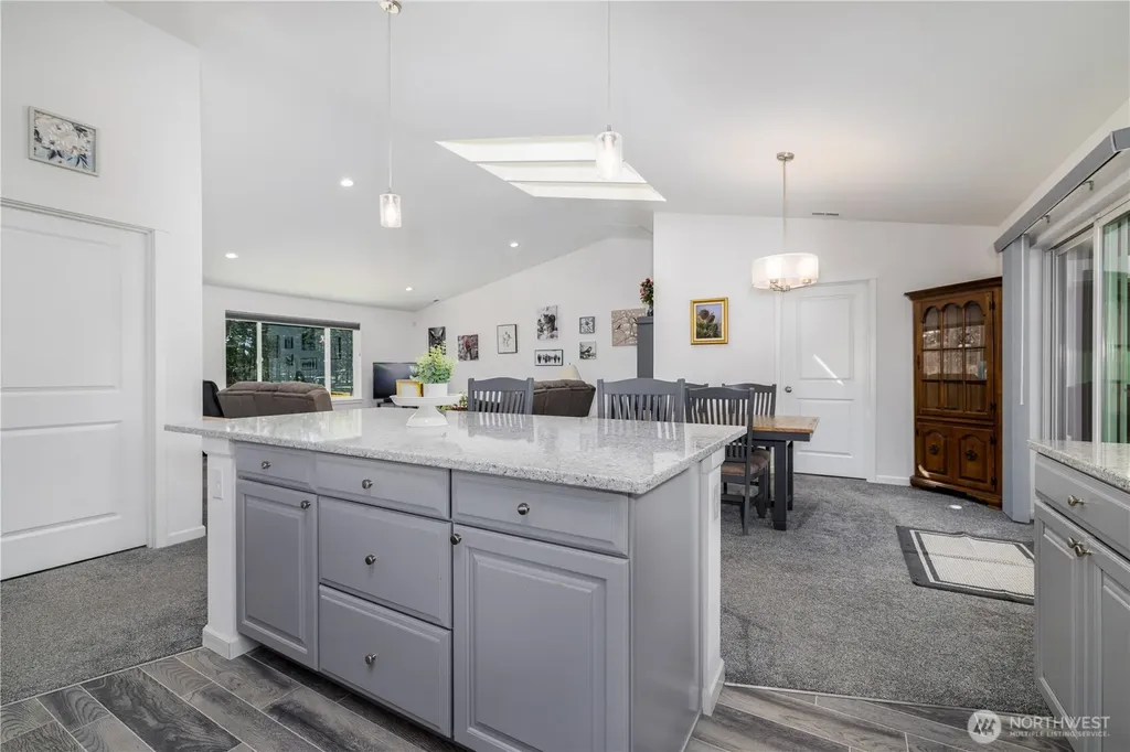 331 E Little Bear Lane Shelton WA 98584