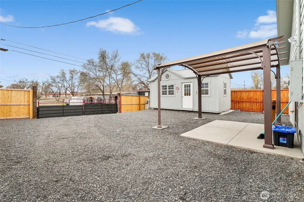 423 2nd Avenue SE Soap Lake WA 98851