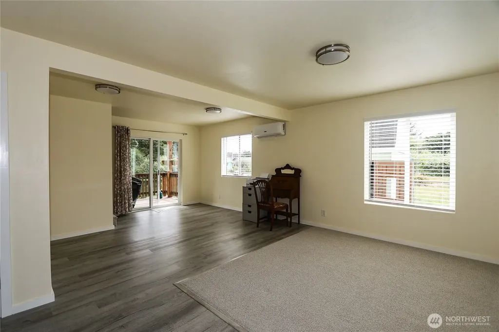 286 Point Brown Avenue SE Ocean Shores WA 98569