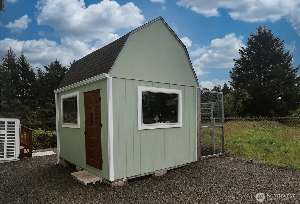 286 Point Brown Avenue SE Ocean Shores WA 98569