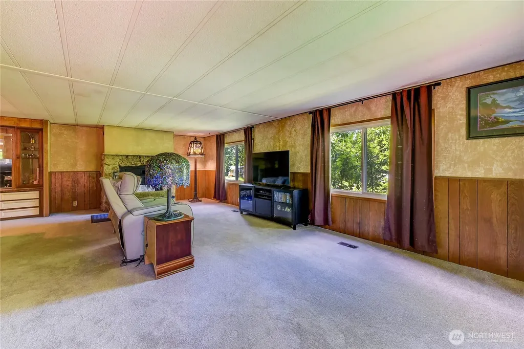 13203 281st Avenue E Buckley WA 98321