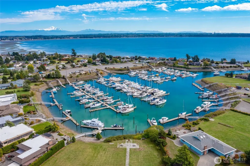 8209 Comox Road Birch Bay WA 98230