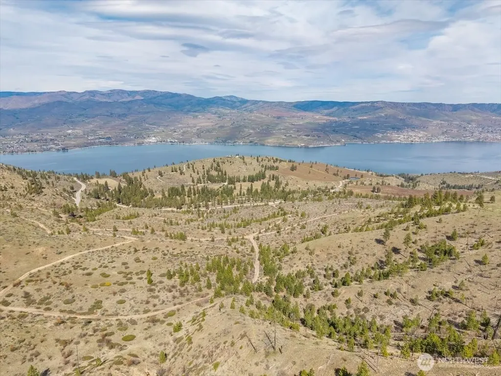1 Bear Mountain Road Chelan WA 98816