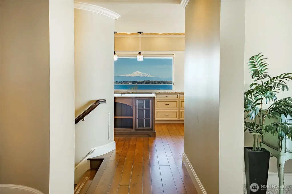 5685 Nakat Way Blaine WA 98230