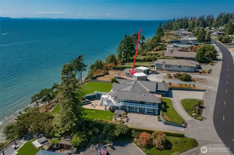 5685 Nakat Way Blaine WA 98230