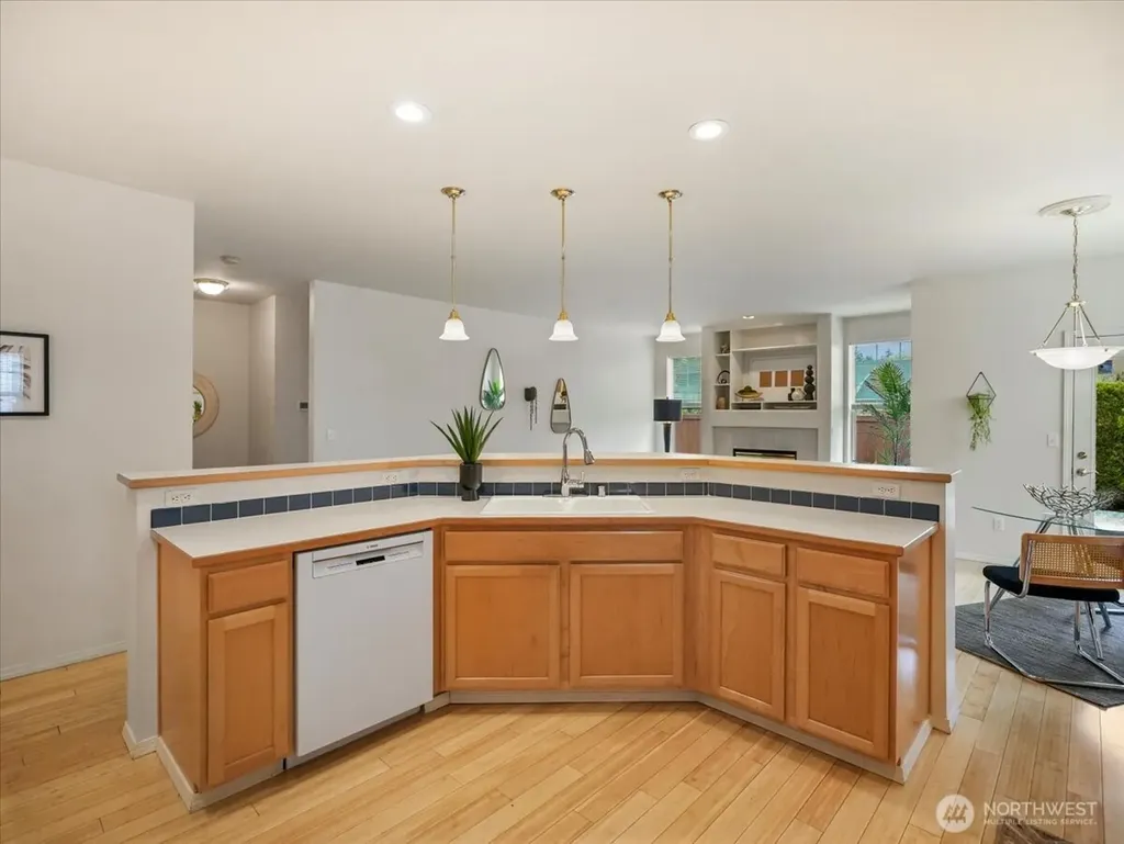7402 143rd Avenue Ct E Sumner WA 98390