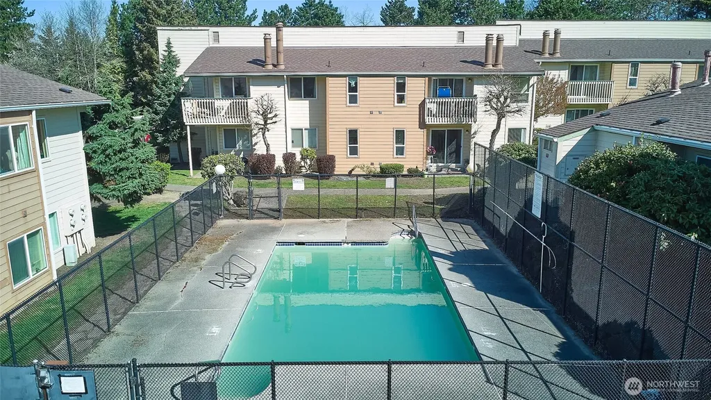 23617 112th Avenue SE Kent WA 98031
