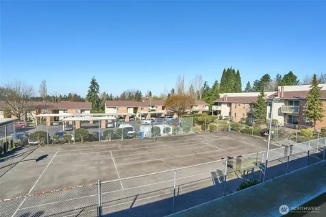 23617 112th Avenue SE Kent WA 98031