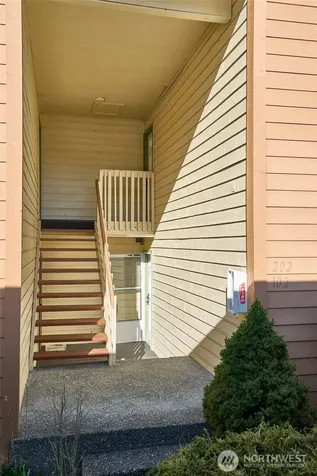 23617 112th Avenue SE Kent WA 98031