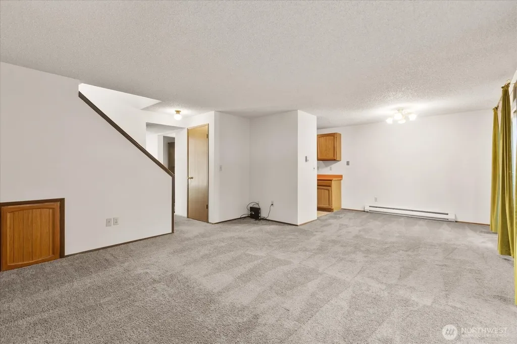 15914 3rd Place SW Burien WA 98166
