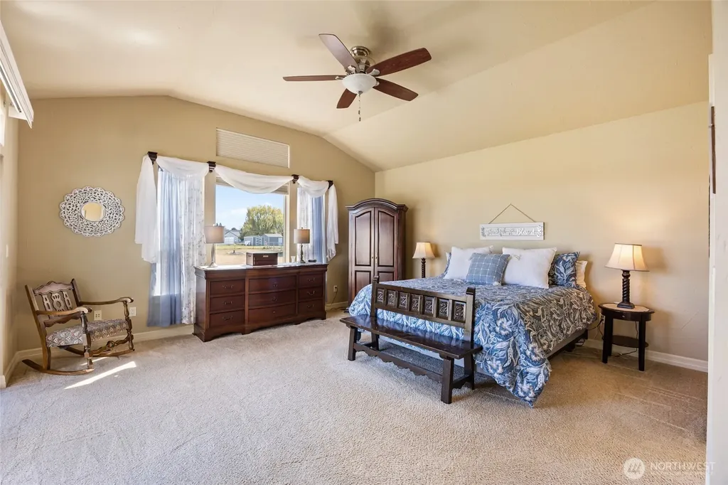 1859 F.5 Road NE Moses Lake WA 98837