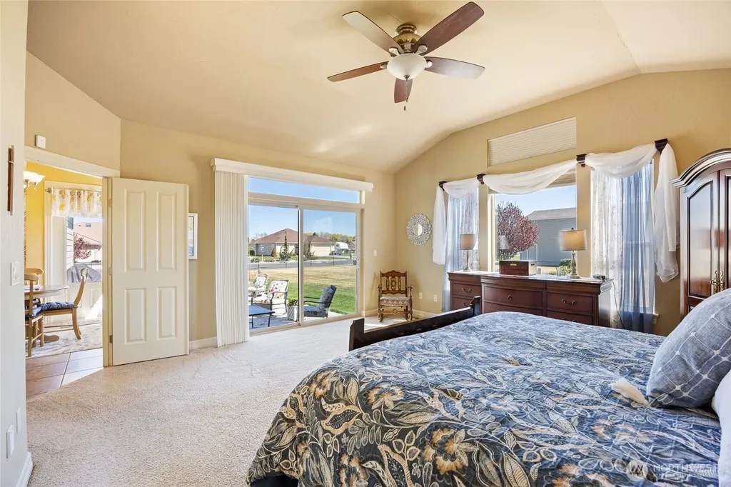 1859 F.5 Road NE Moses Lake WA 98837
