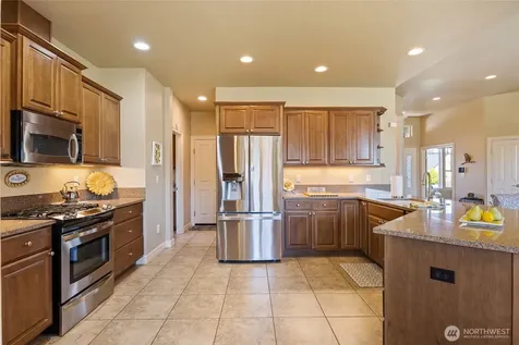 1859 F.5 Road NE Moses Lake WA 98837