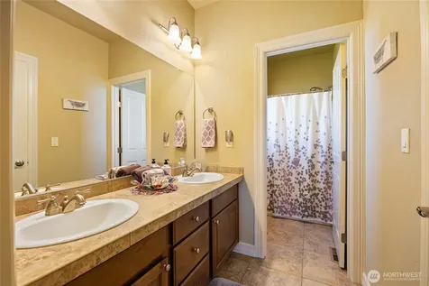 1859 F.5 Road NE Moses Lake WA 98837