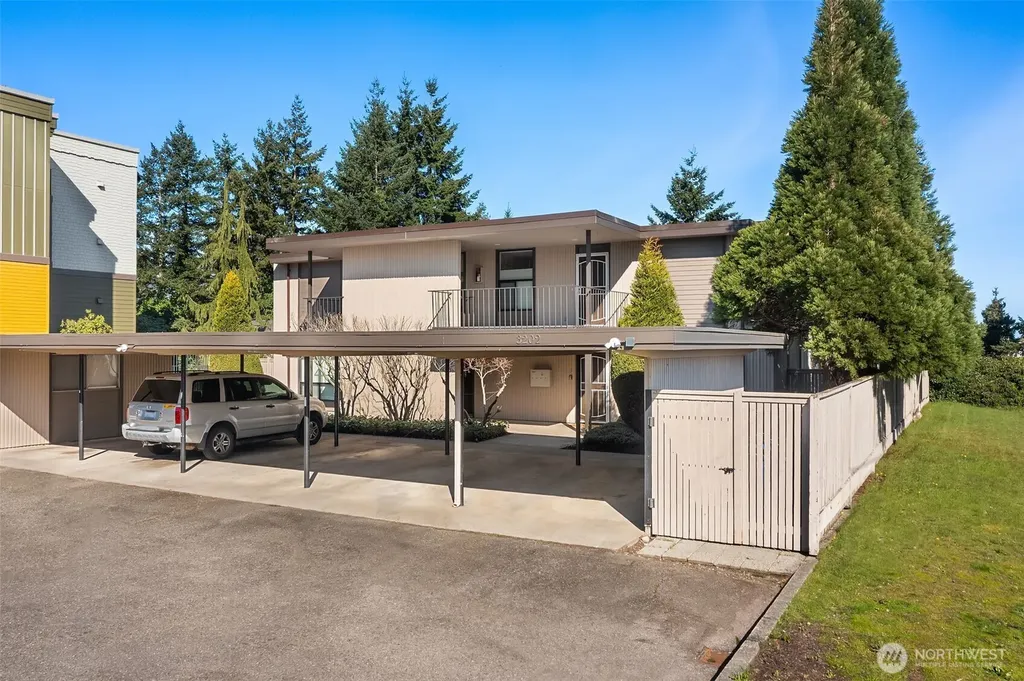 3202 S D Street Tacoma WA 98418