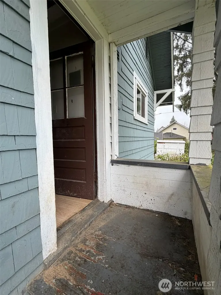 918 W Cushing Street Aberdeen WA 98520