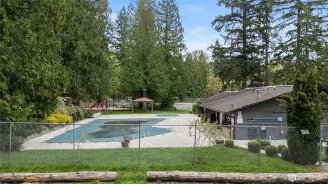 15245 260th Avenue SE Issaquah WA 98027